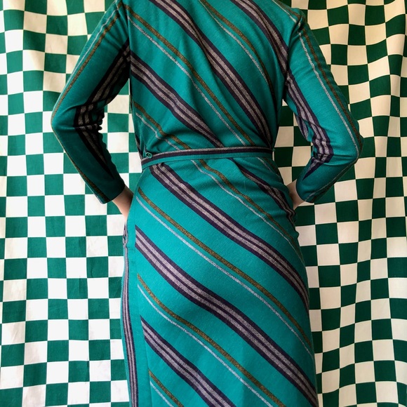 (Size 4-6) 1960s French Wool Day Dress w/ Pockets - Picture 9 of 14